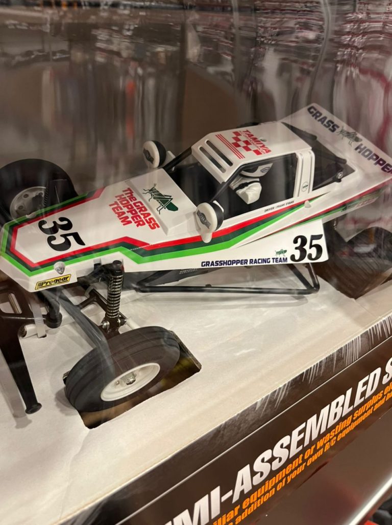 The Grasshopper II (black edition), Tamiya, 1:10 Modelbouw RC
